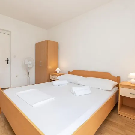 Apartmán Belindas Place *